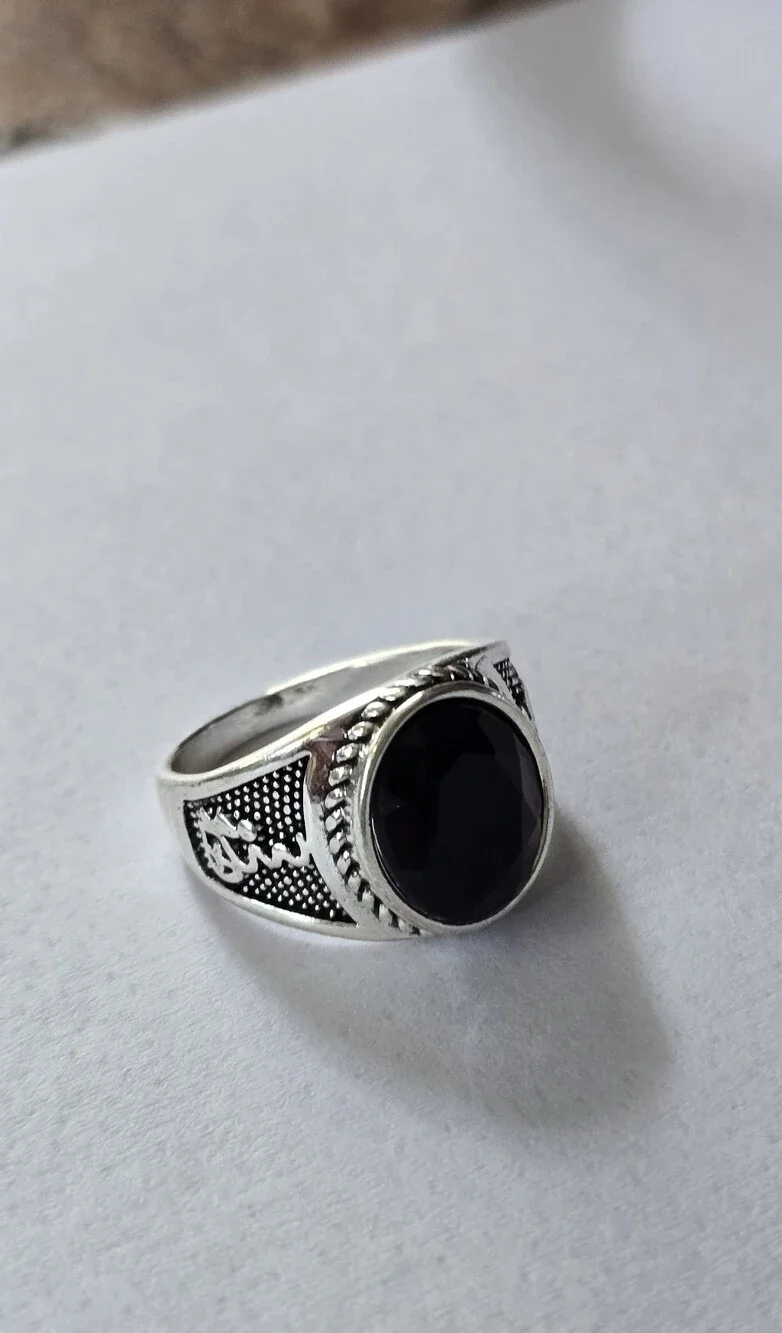 BLACK OBSIDIAN  BEZEL SET  MENS SIZE 8 QUALITY TITANIUM SILVER RING